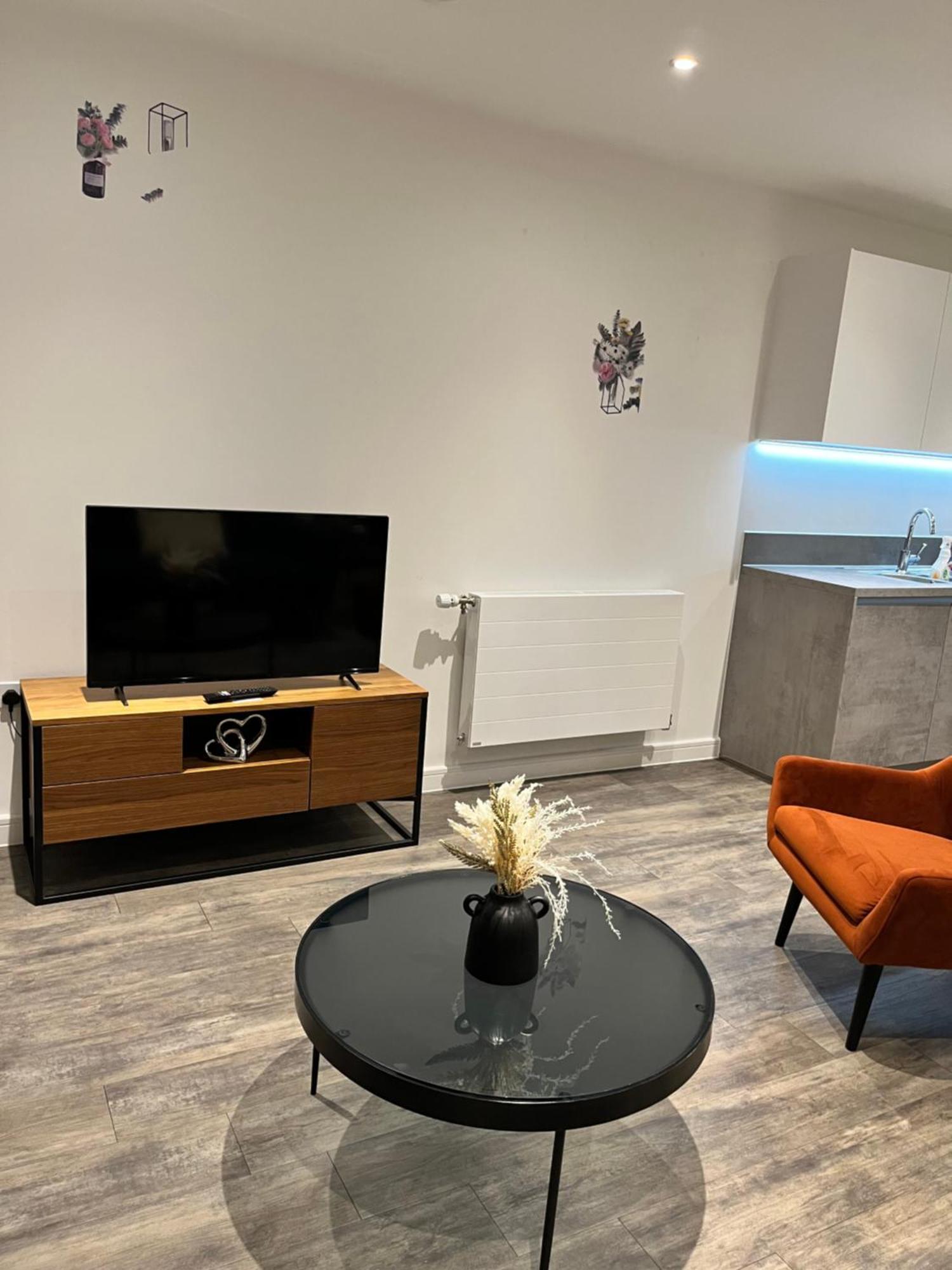 One Bedroom Apartment Barking  Bagian luar foto